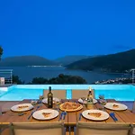 Fortuna Villa *