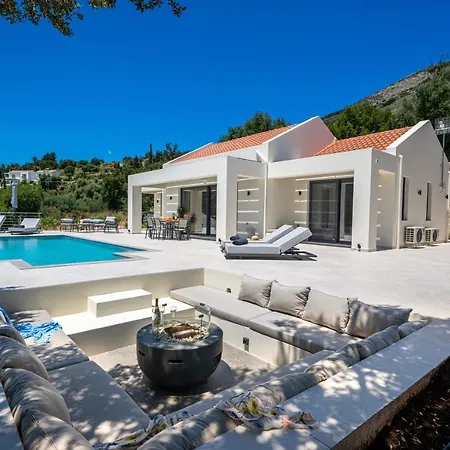 Fortuna Villa